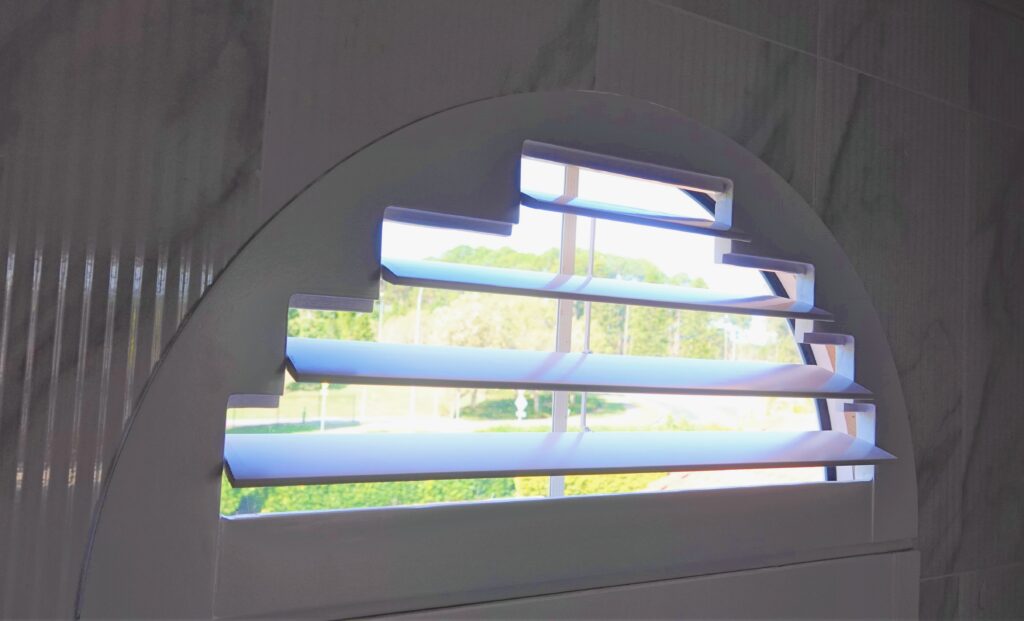 Blinds for Arched Windows: Plantation Shutters 12 Staggered Louvre style Shutter Arch